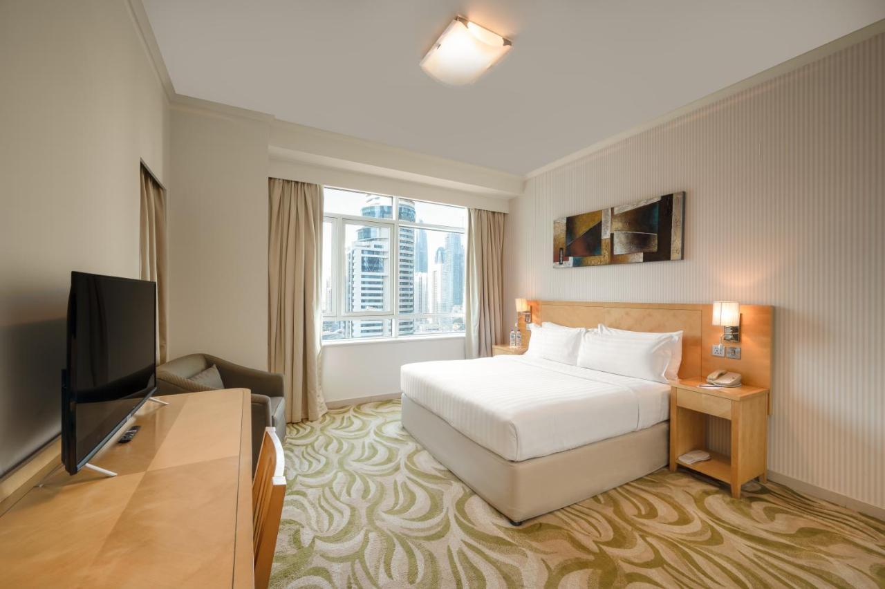 Hotel de apartamente Oaks Liwa Heights Dubai