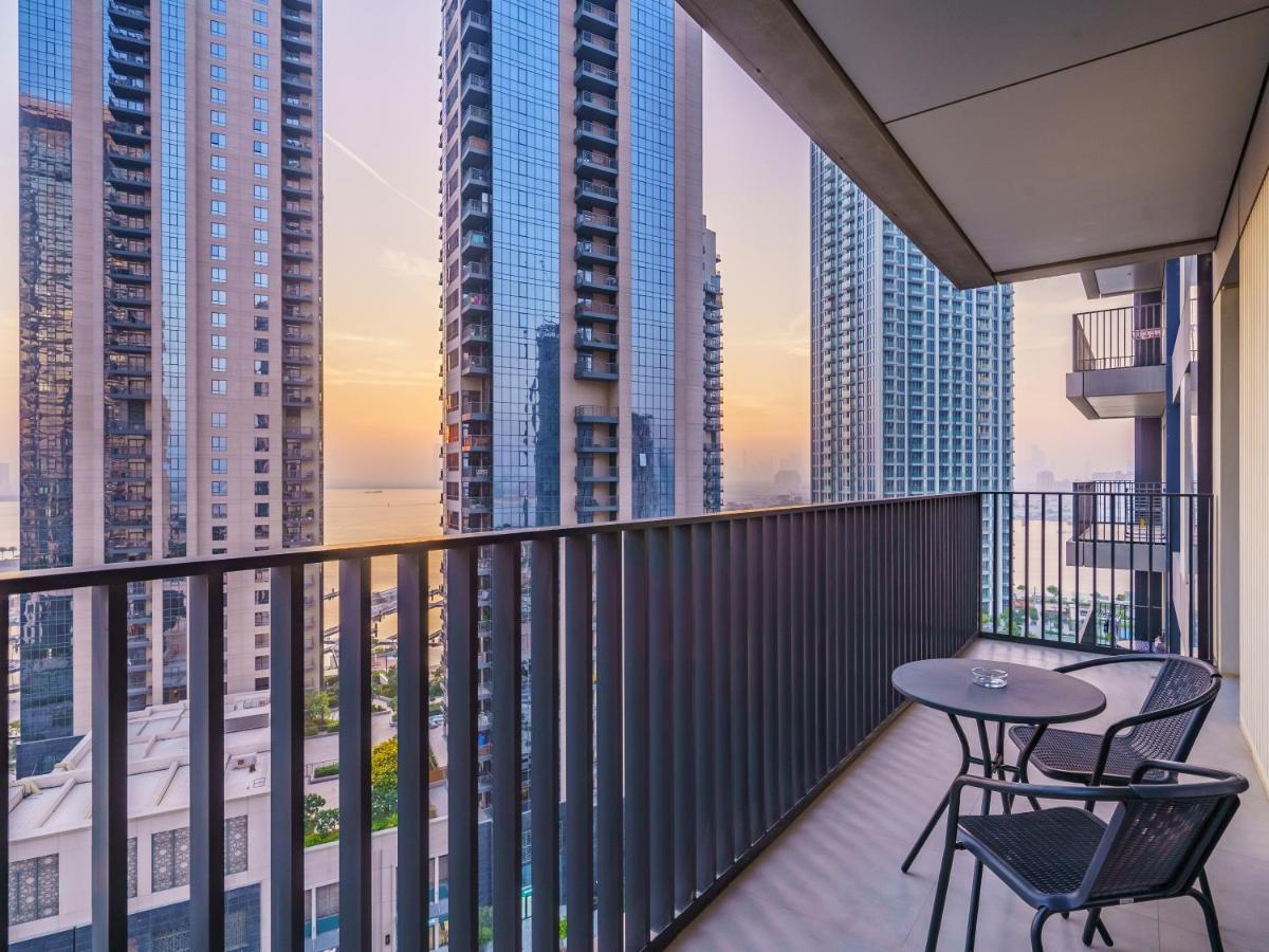 Incredible Waterfront With Panoramic Views Apartamento