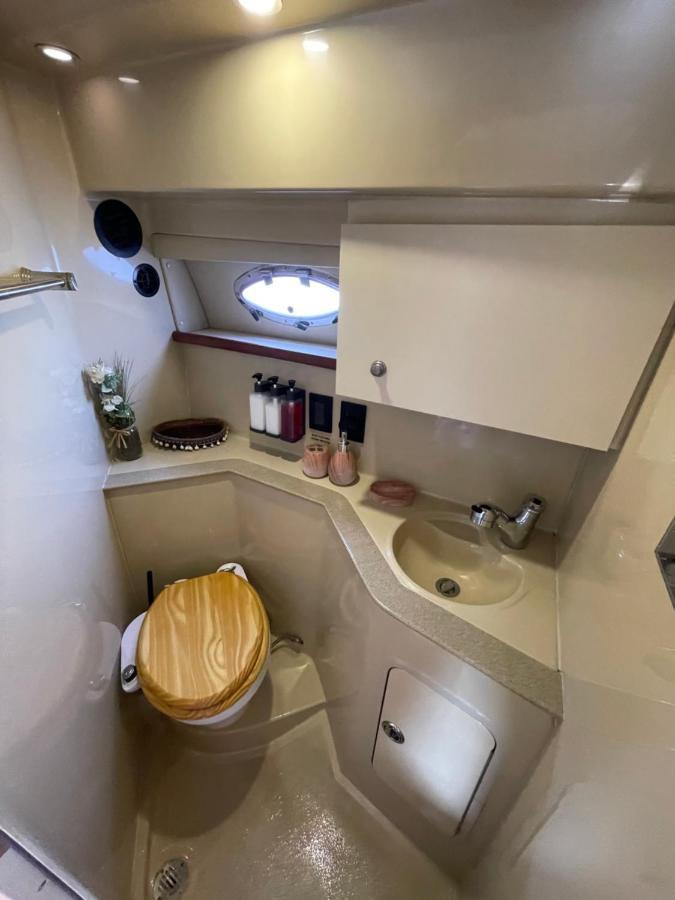Bådhotel Yacht Boat 2 Beds 1 Bath Eye Marina Jbr Dubai