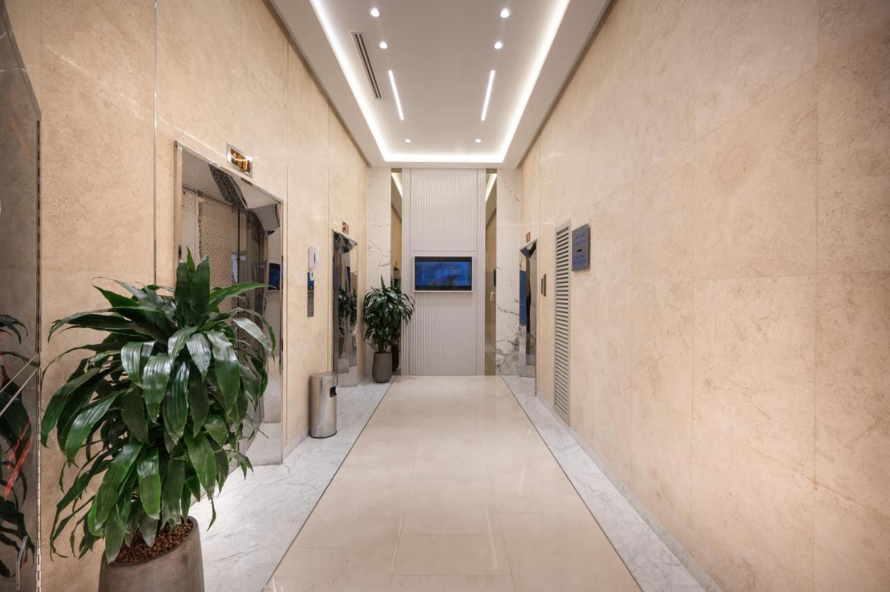 Hotel de apartamente Oaks Liwa Heights Dubai