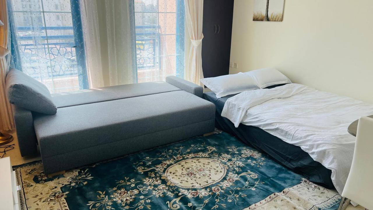 Newly Furnished Cozy One Bed 2 Bathroom View Apartamento *