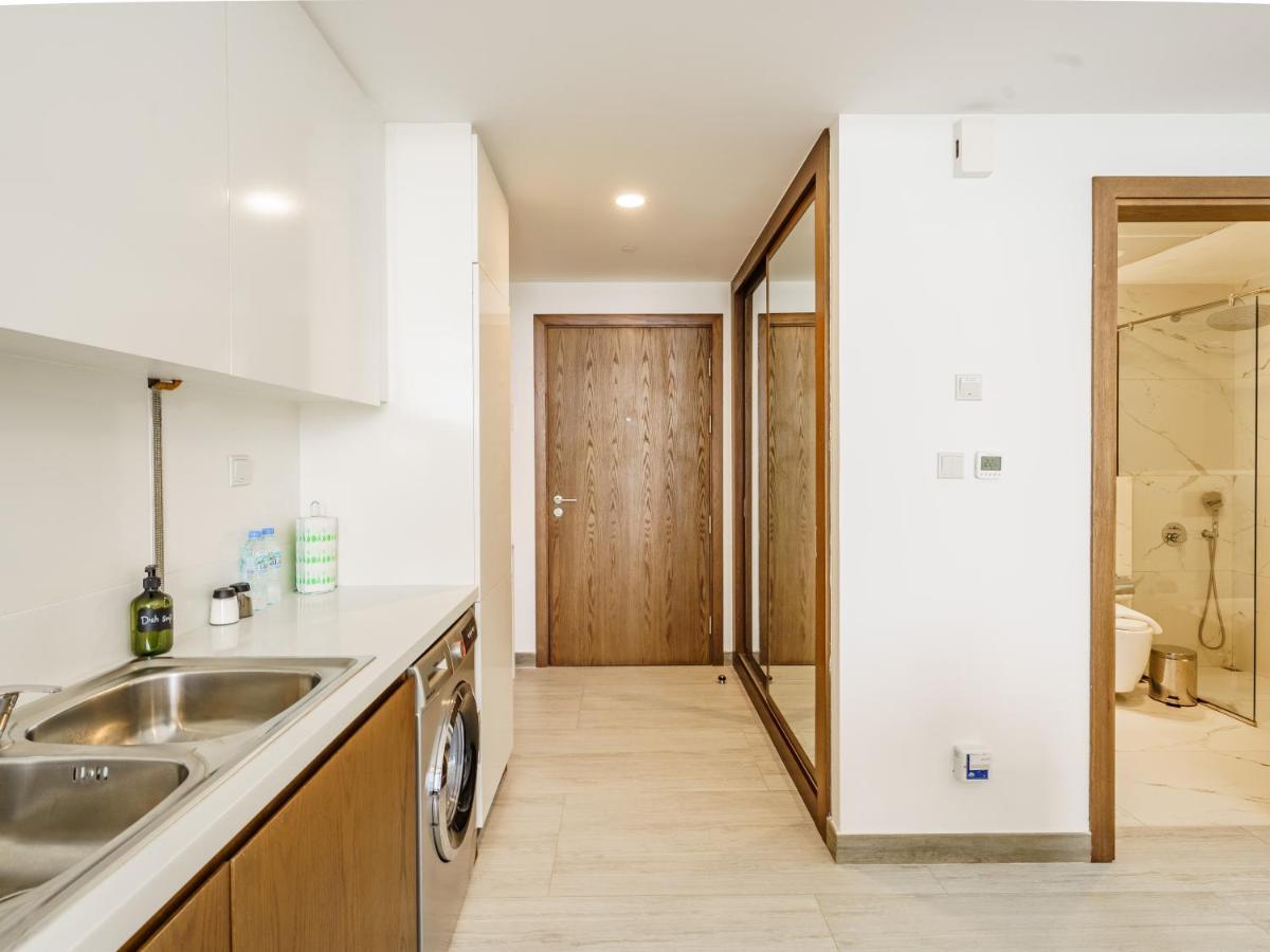 Appartement Luxury With Pool View In Vibrant Community *