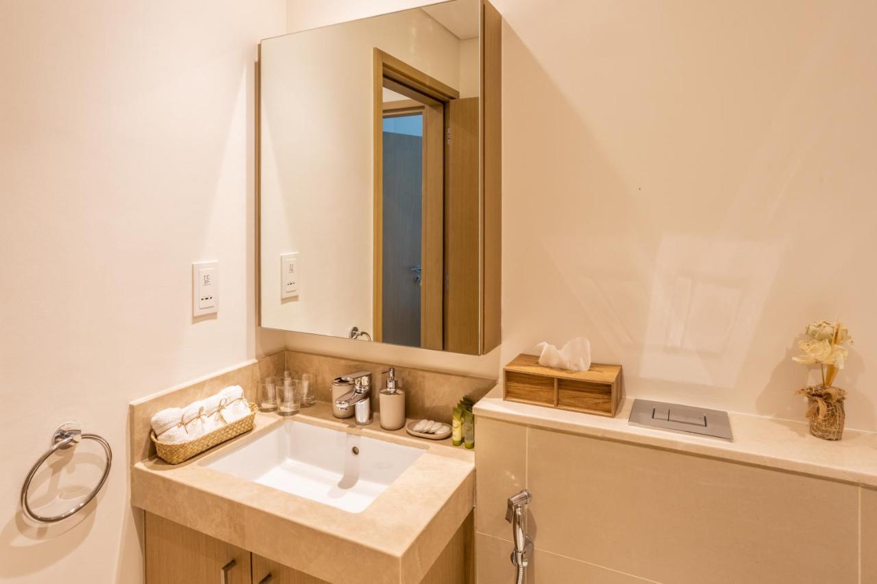 Waves Holiday - Waterfront With Breathtaking Sea Views * Dubai