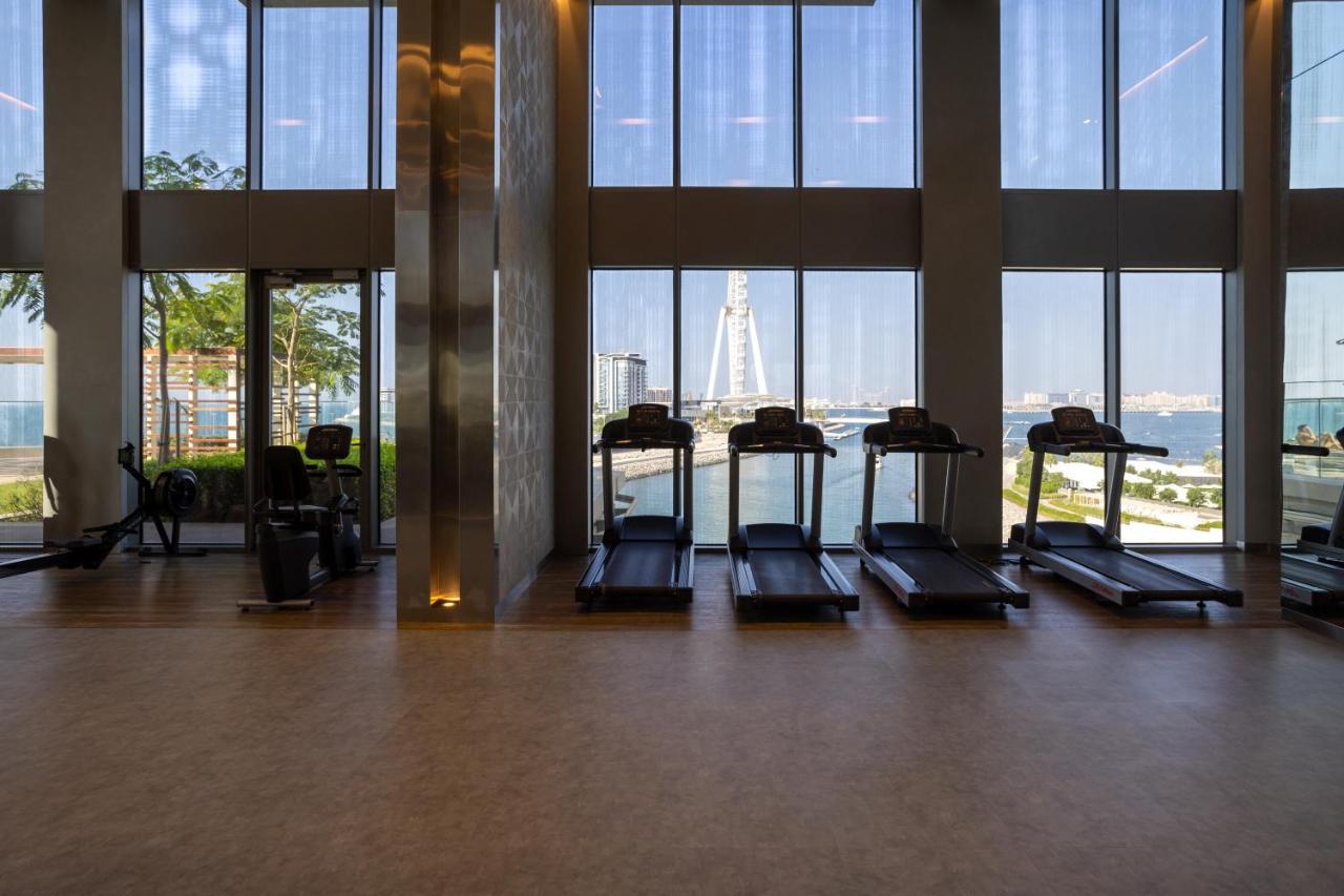 Waves Holiday - Waterfront With Breathtaking Sea Views *