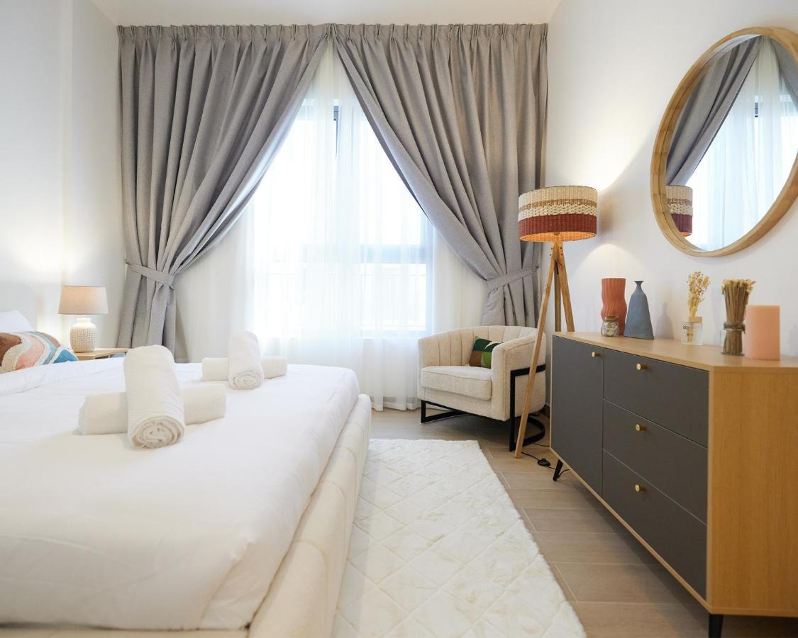 Stunning One Bedroom In Port De La Mer Apartemen Dubai