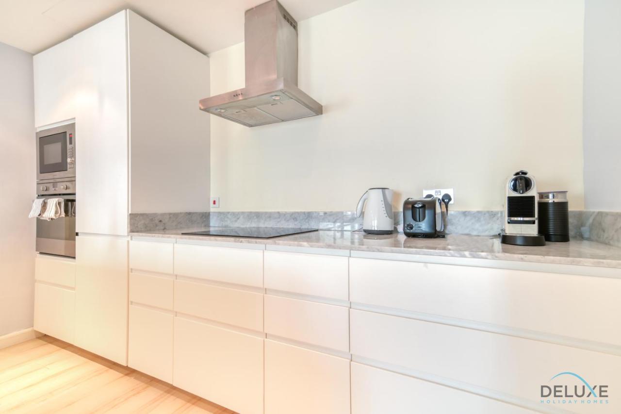 Alluring 2br At Al Majara 1 Marina By Deluxe Homes Apartamento Dubai