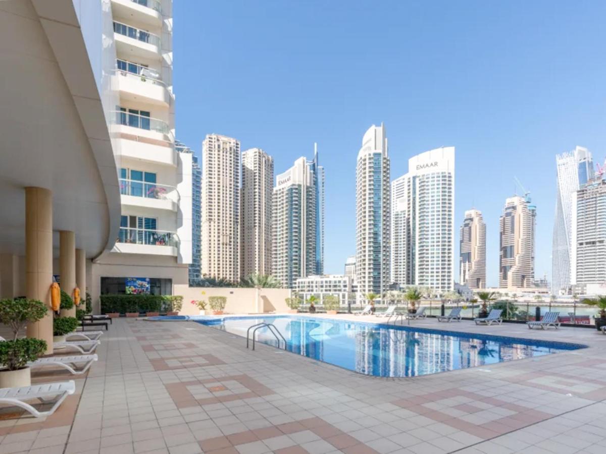 Sweeping Marina View Near The Metro Station Dubaï