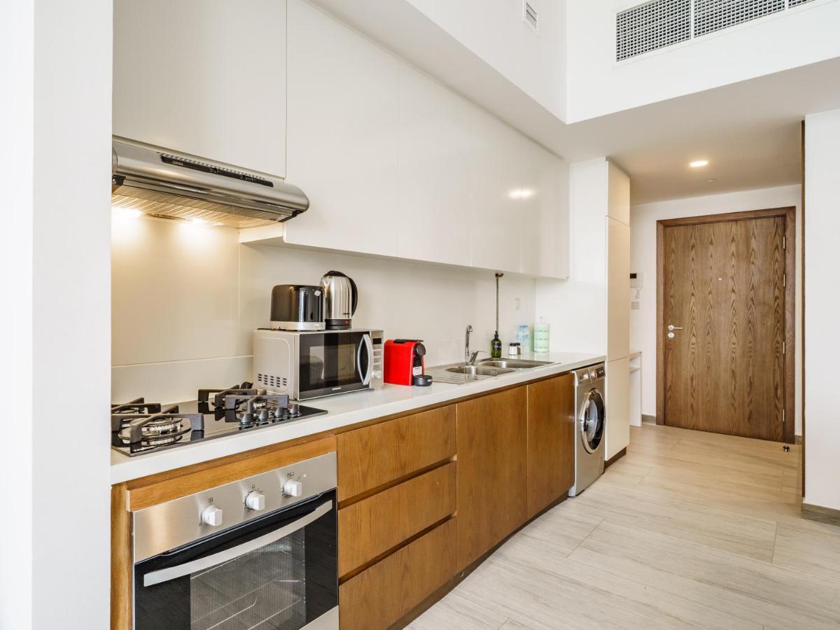 Luxury With Pool View In Vibrant Community Appartement Dubaï