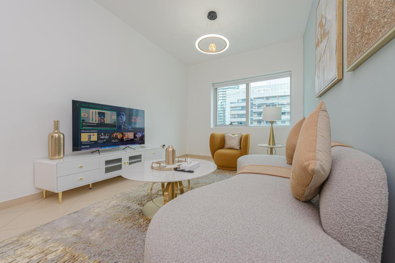 Apartemen Marco Polo - 1br With Marina Views, Near Metro & Marina Mall Dubai