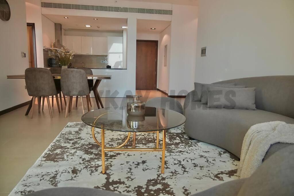 Vibe Luxury Service Apartment Dubai