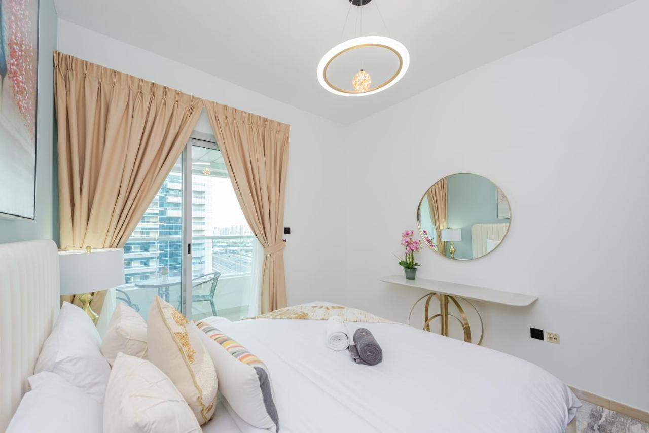 Marco Polo - 1br With Marina Views, Near Metro & Marina Mall Apartemen Dubai