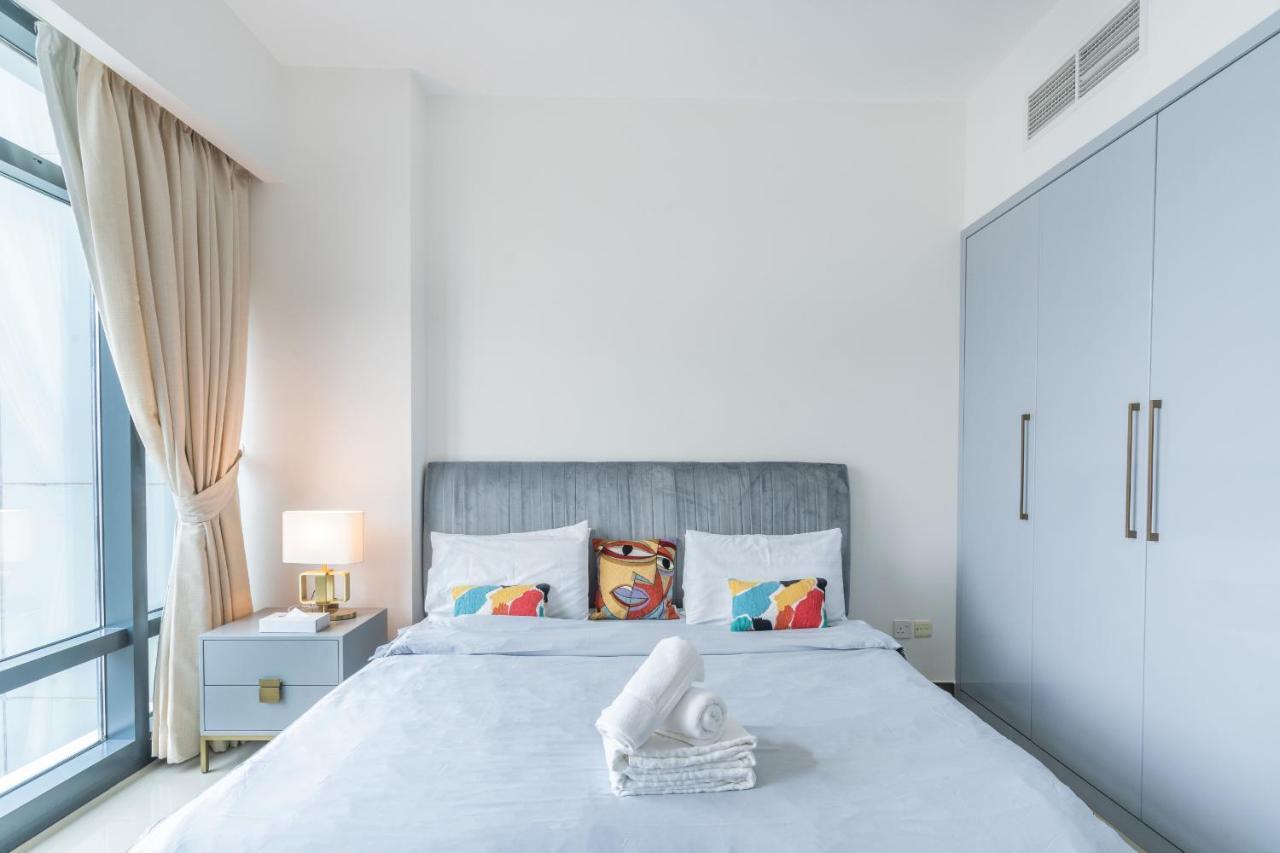 Scenic View 2br Near Metro In Cluster A, Jlt - Allsopp&allsopp