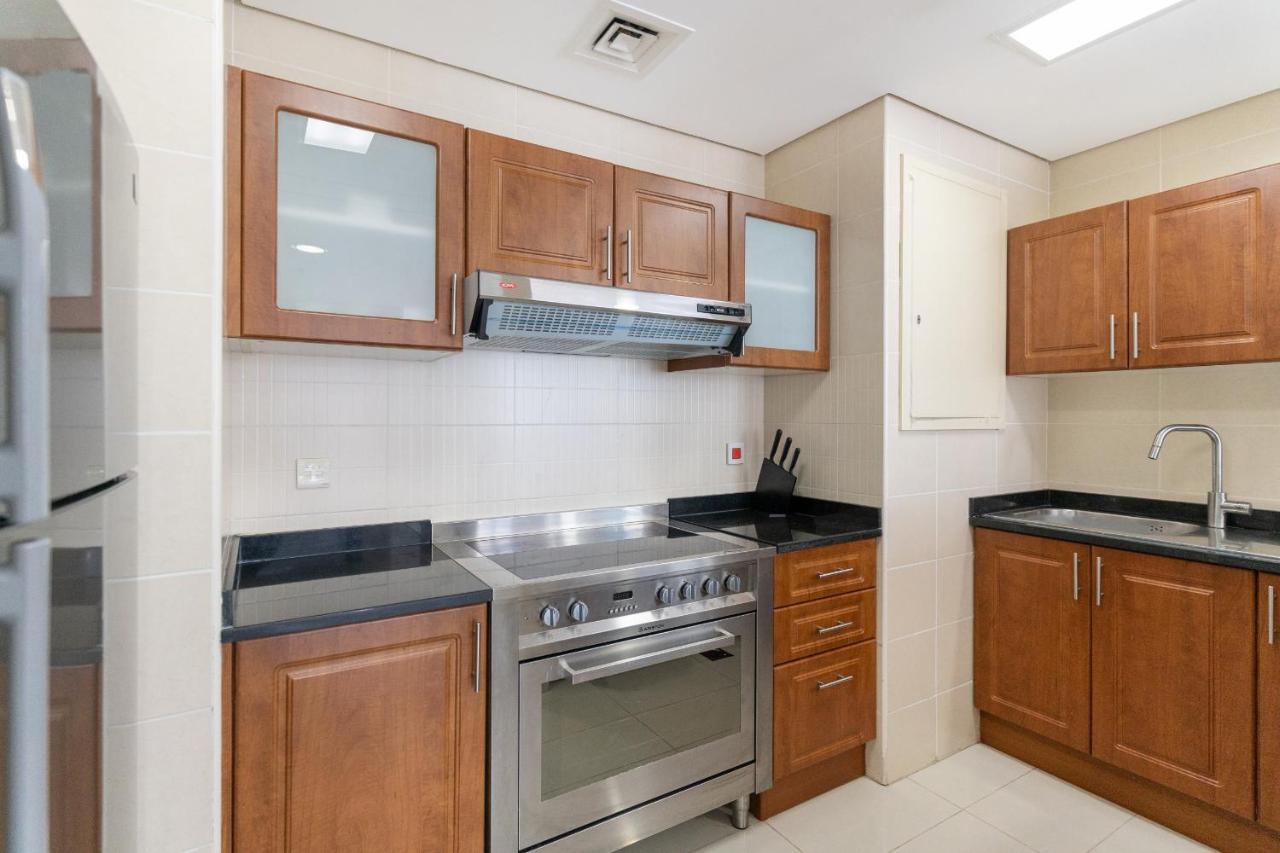 Apartamento Scenic View 2br Near Metro In Cluster A, Jlt - Allsopp&allsopp