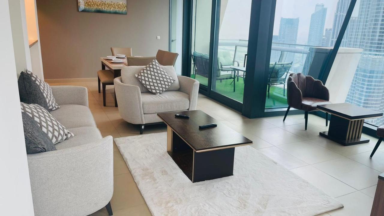 Amakin Burj Vista Tower 1 *