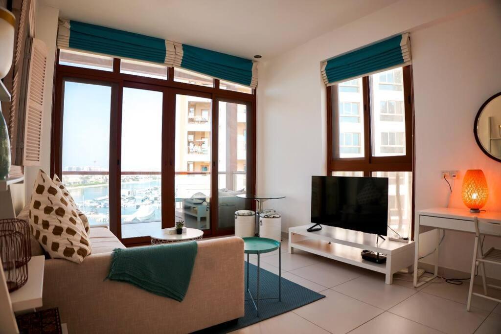 Gorgeous With Breath-taking Palm Views Lejlighed