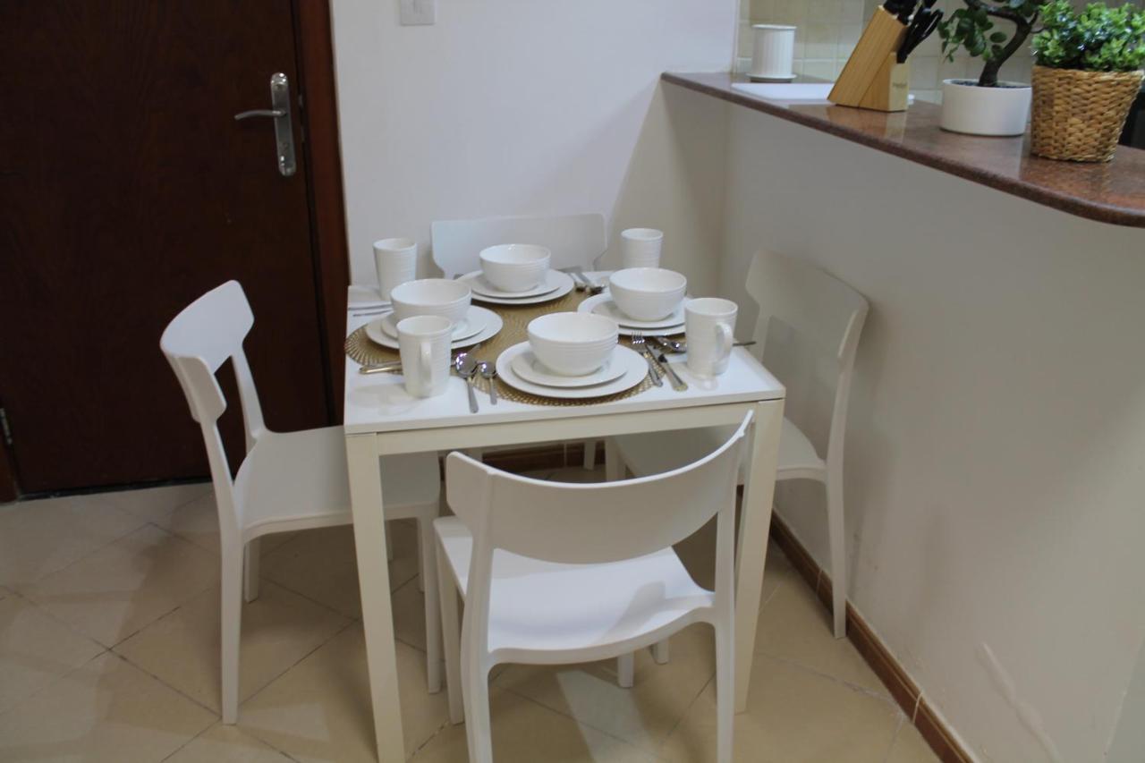 Apartemen Newly Furnished Cozy 1 Bedroom Close To Jbr And Metro