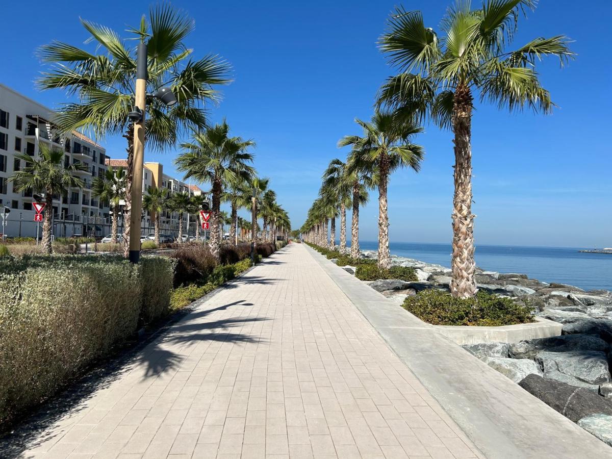 2 Bedroom By The At Port De La Mer-dubai Dubái