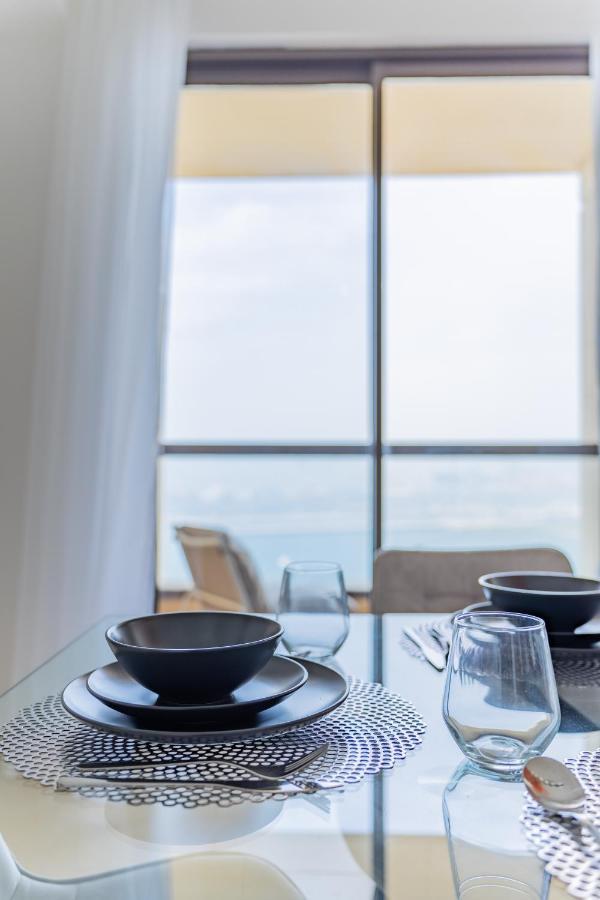 Spacious 2br - Eye & Sea View - Jbr * Dubaï