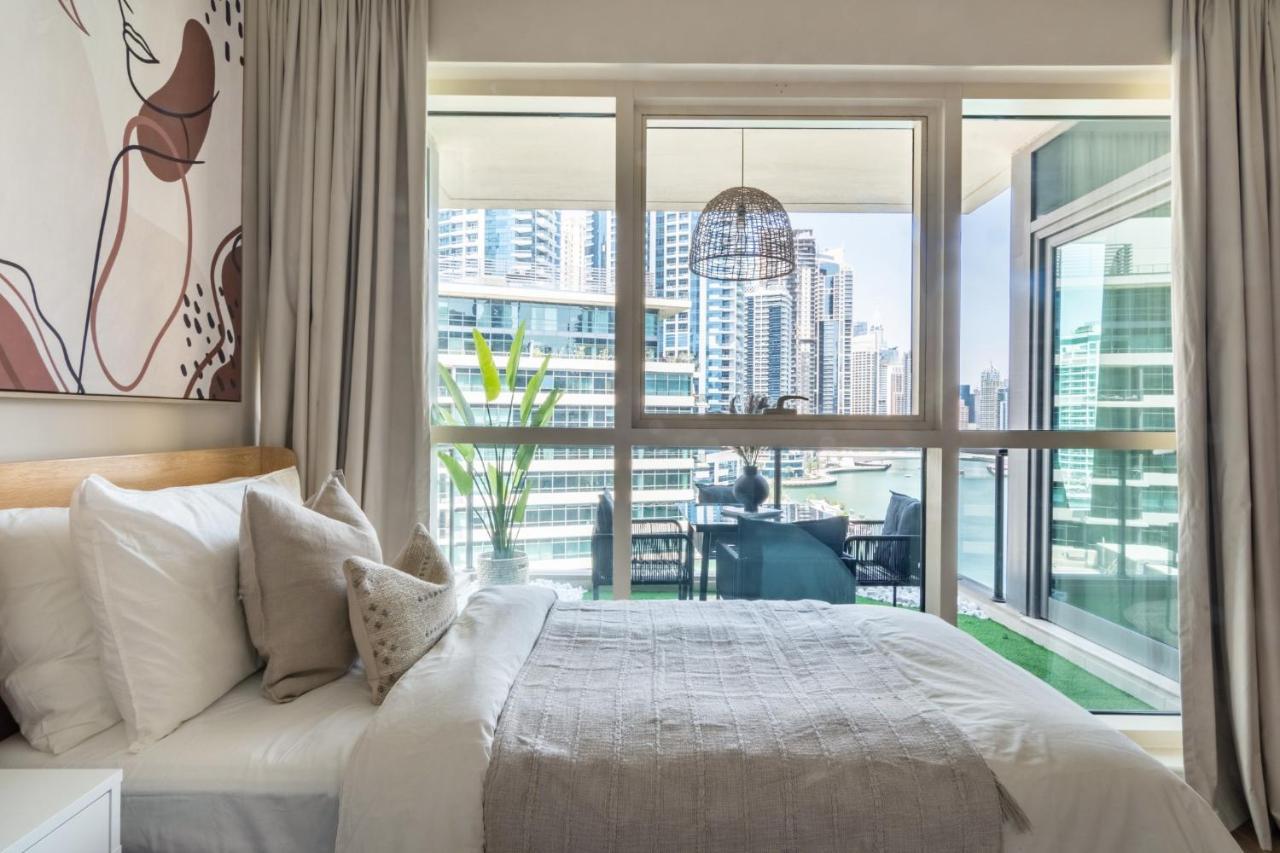 Luxurious Style 2br In Marina W/ Yacht View Dubaï
