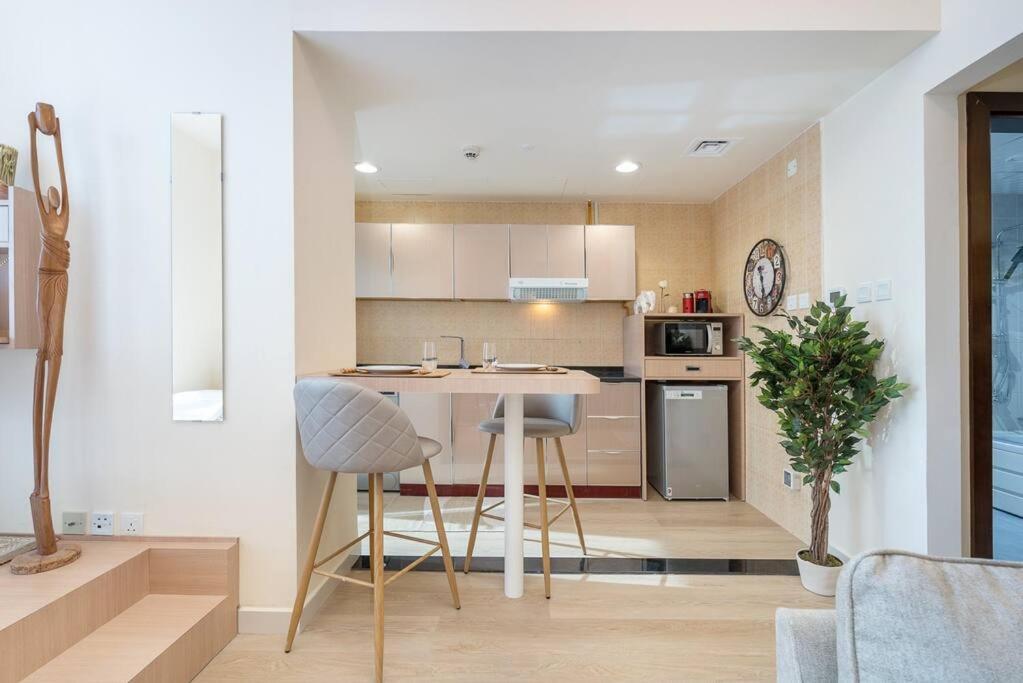 High-floor Studio With Panoramic Marina Views Dubái
