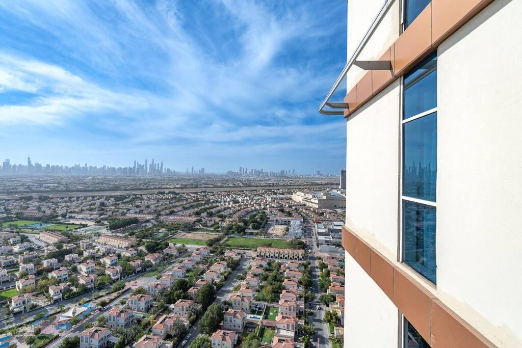 High-floor Studio With Panoramic Marina Views