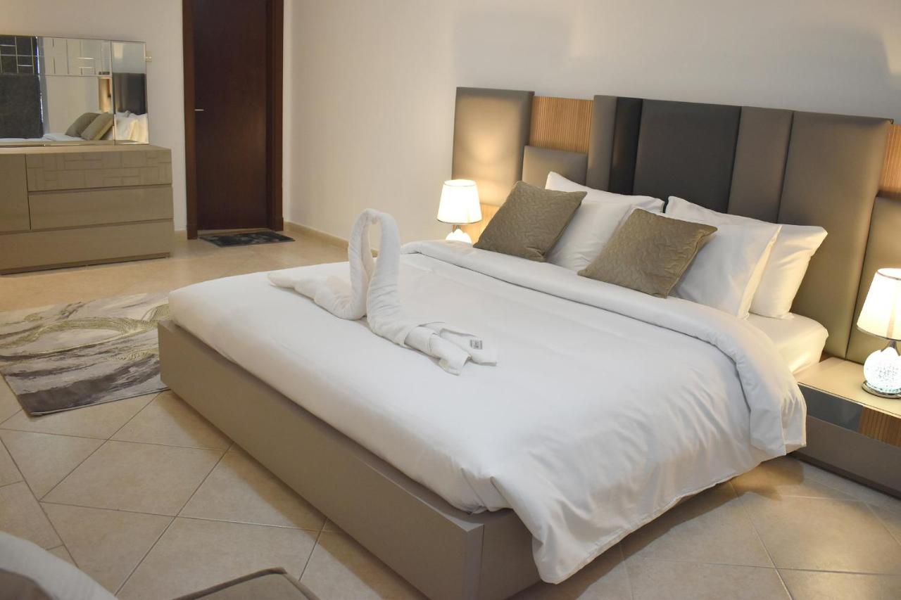 Appartement 4 Bhk