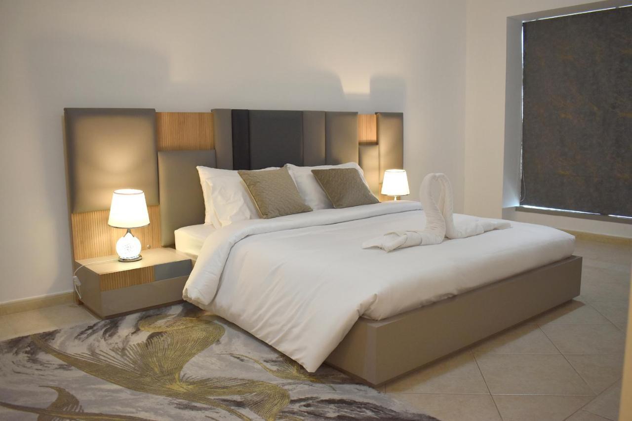 4 Bhk Appartement Dubai