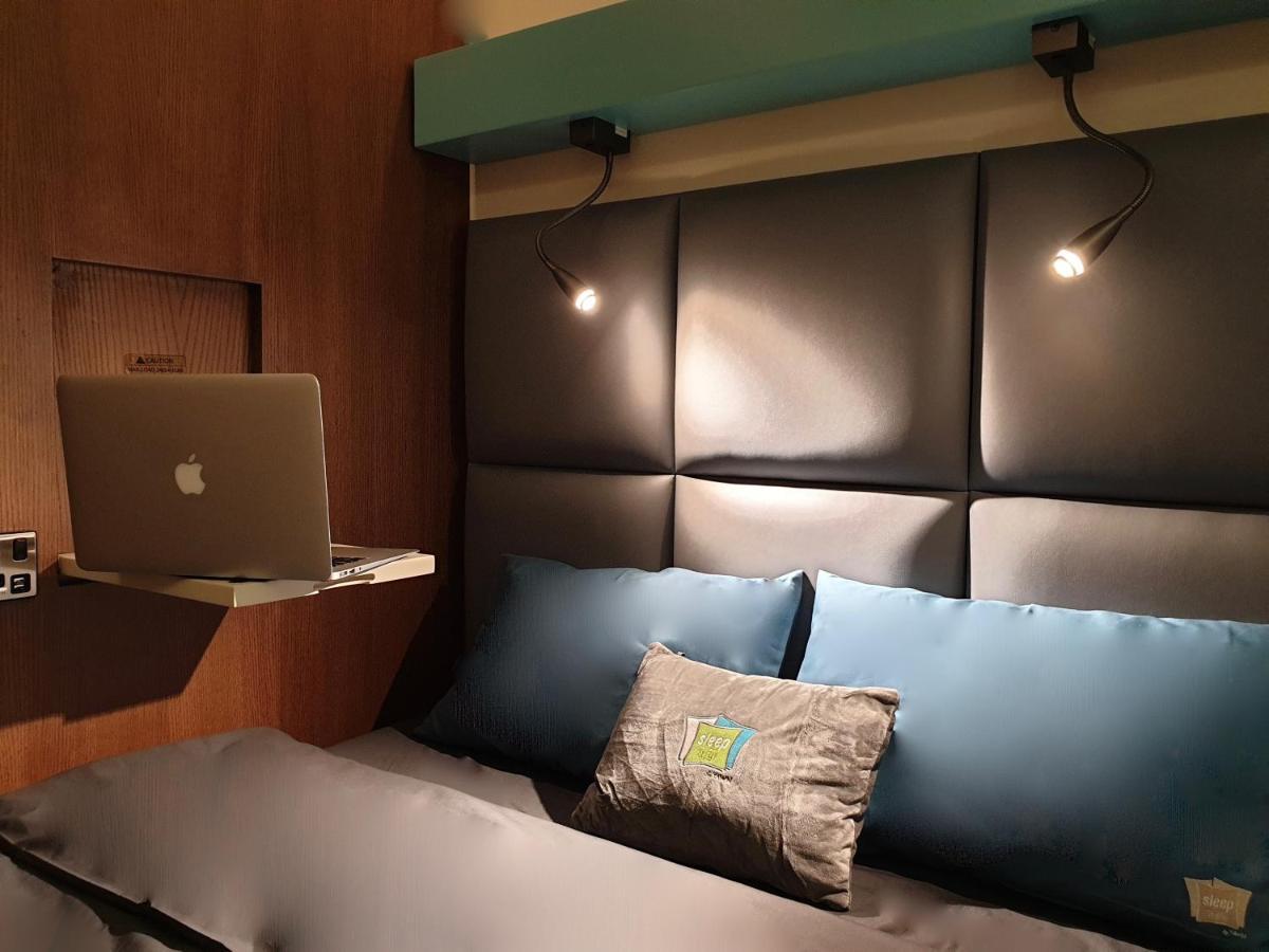 Hotel cápsula Sleep 'n Fly Sleep Lounge, C-gates Terminal 3 - Transit Only