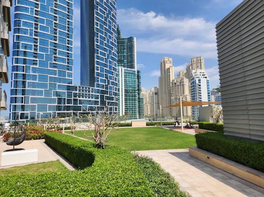 Vogue - 5242 Marina - Marina Views Near Jbr & Ain Apartemen