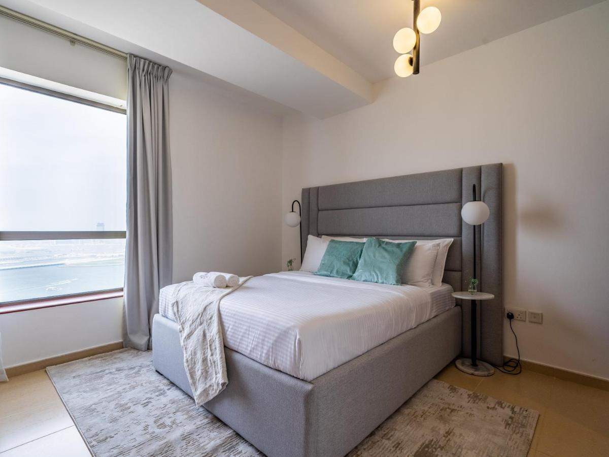 Spacious 2br - Eye & Sea View - Jbr * Dubaï
