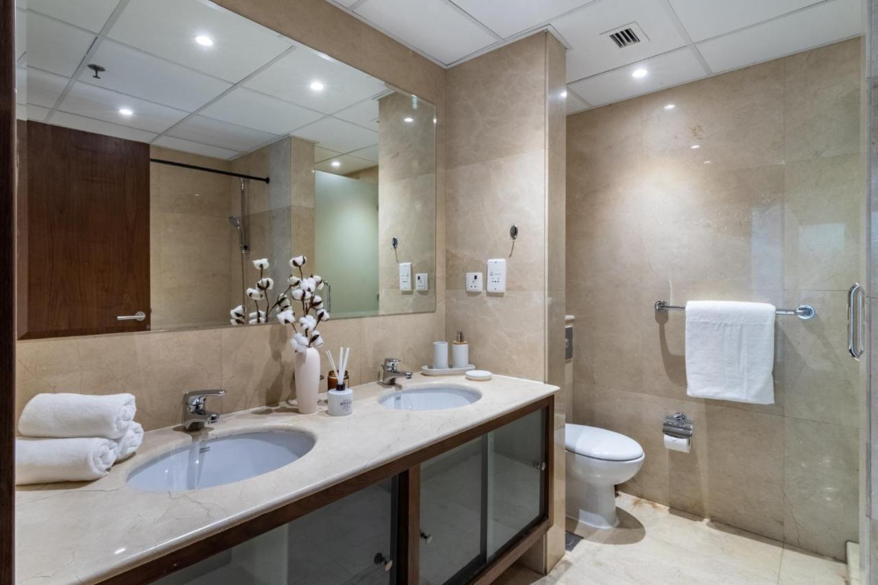 Appartement Luxurious Style 2br In Marina W/ Yacht View Dubaï