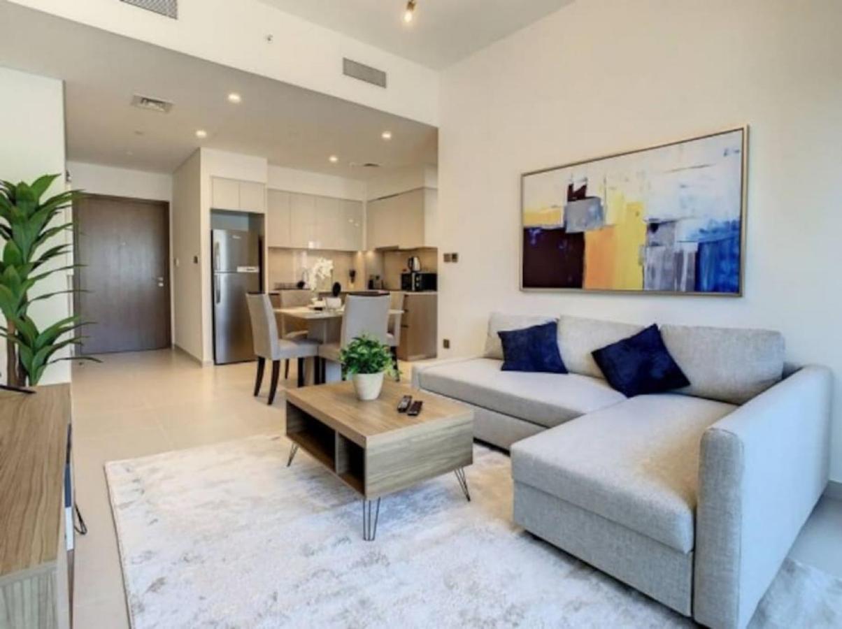 Key View - Burj Royale Apartment