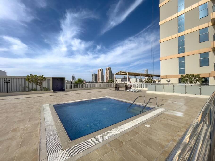High-floor Studio With Panoramic Marina Views Apartamento *