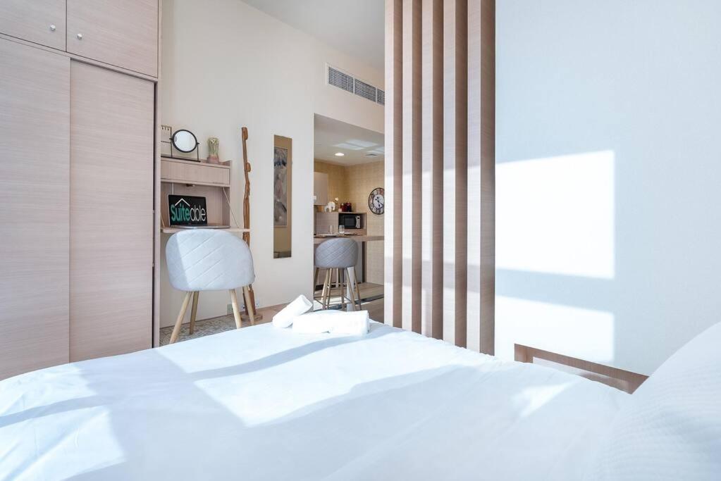 High-floor Studio With Panoramic Marina Views *