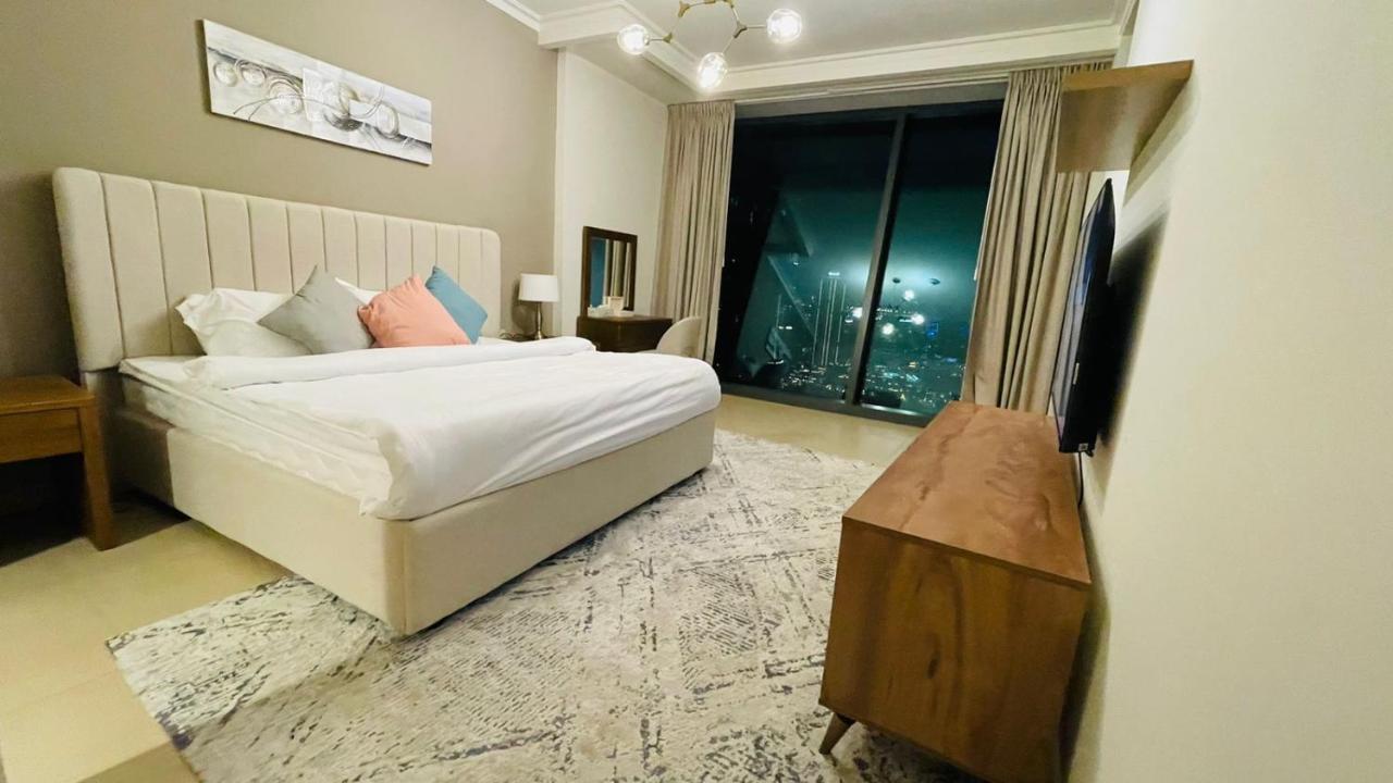 Amakin Burj Vista Tower 1 Appartement *