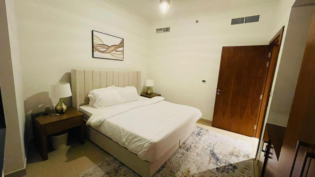 Apartamento Amakin Burj Vista Tower 1