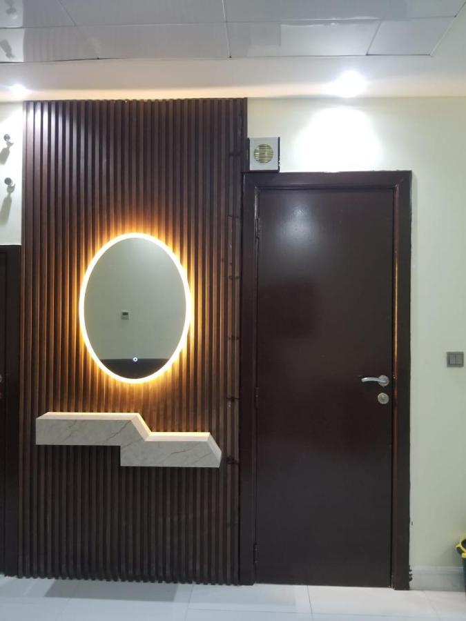 Luxurious 3bhk In Dubai