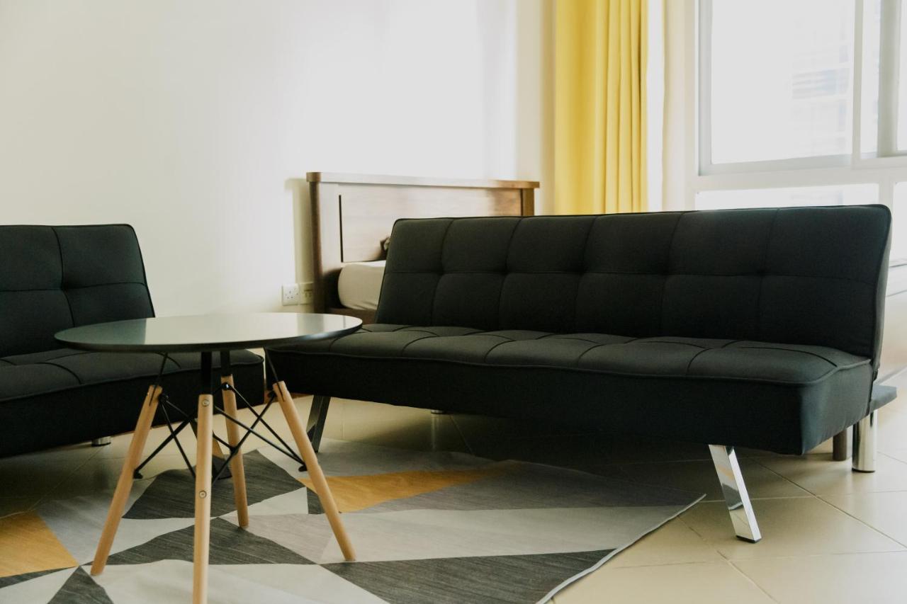 Yellow Studio Apt 511 In Marina Diamond One Appartamento Dubai