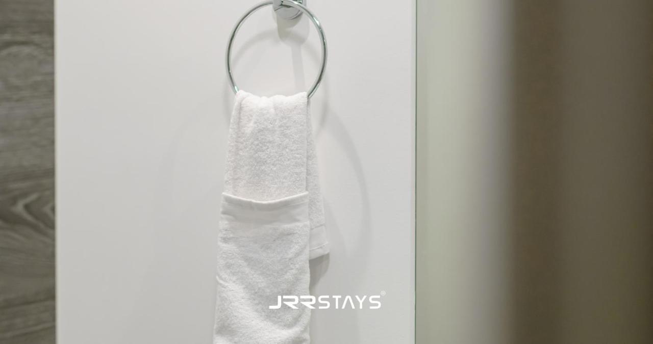 Appartement Stylish - Panoramic Pool View - Jvc *