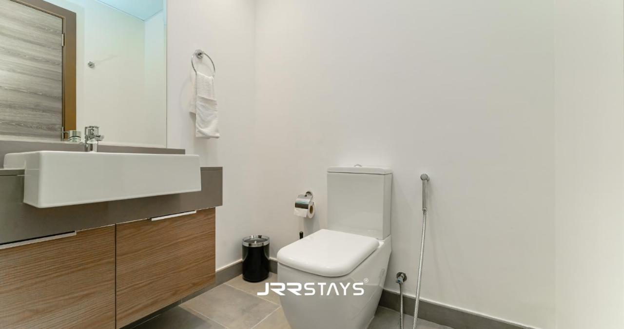 Appartement Stylish - Panoramic Pool View - Jvc
