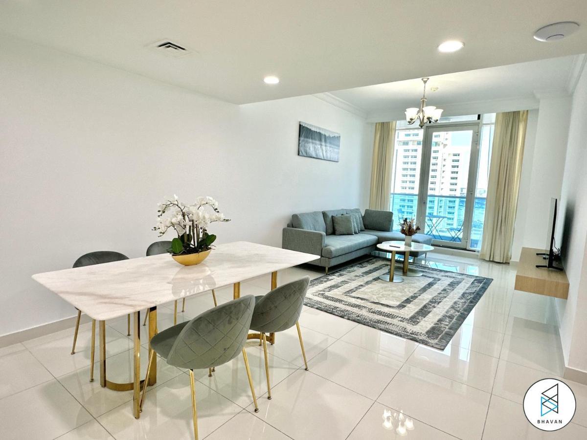 At Business Bay By Bhavan Appartement Dubaï