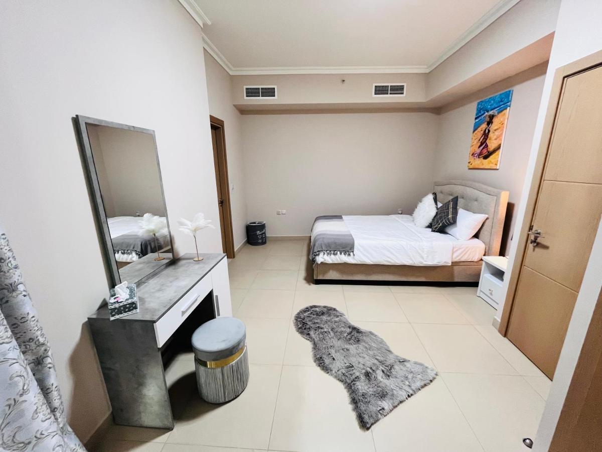 Burj Vista Tower1 Appartement *