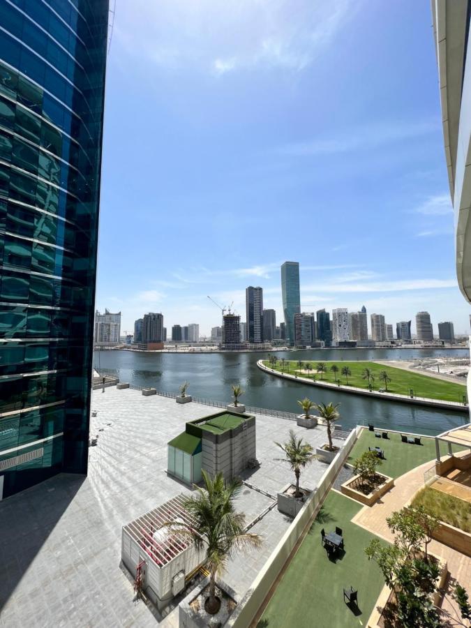 Manzil - Luxurious Near Downtown With Large Balcony And Canal Views Appartement *