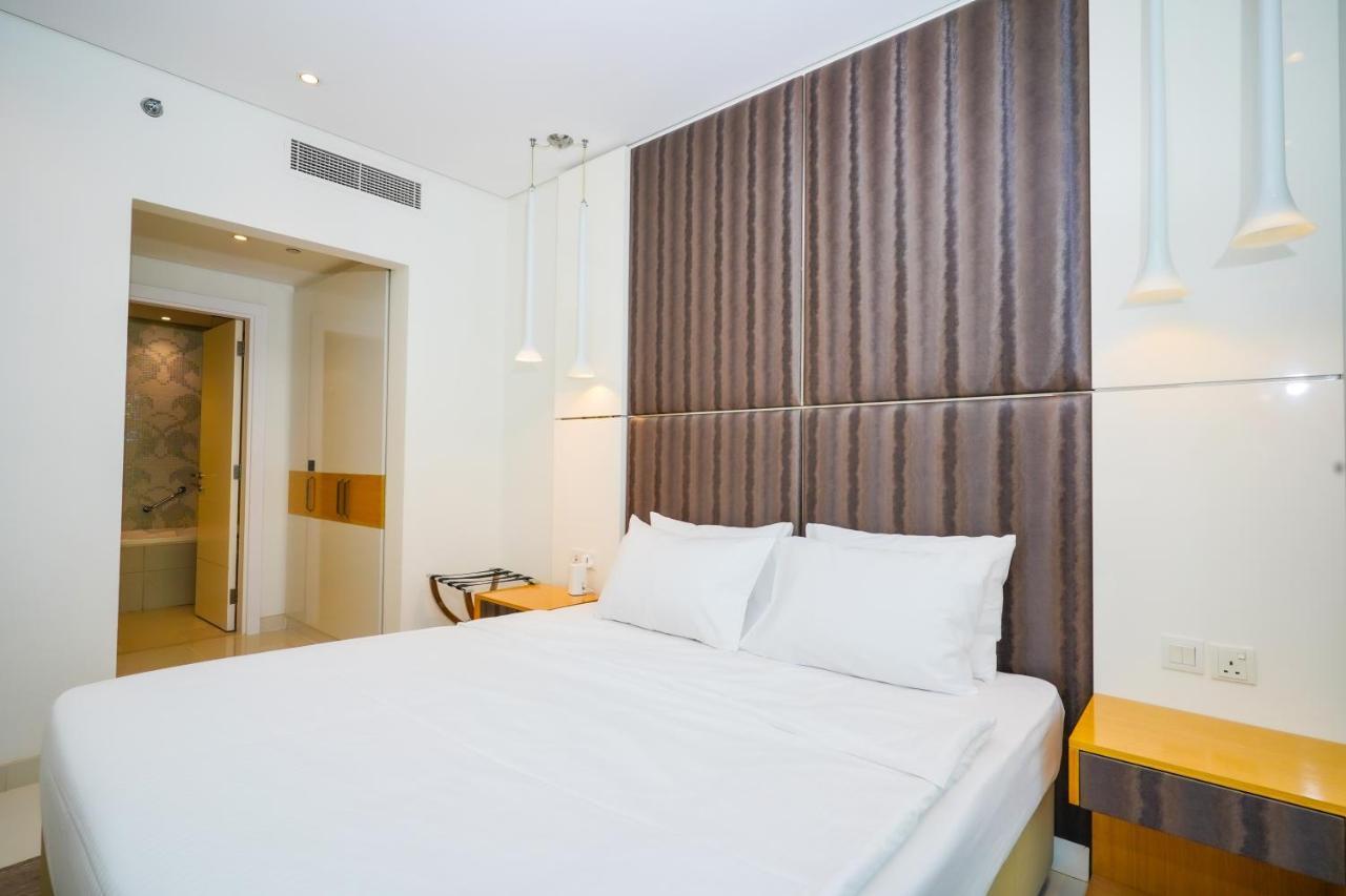 Alashrafia Saray- Splendid 1br In Canal Views Dubai