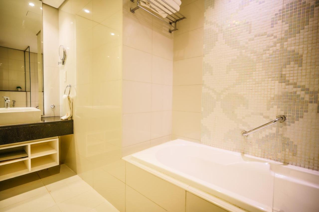Alashrafia Saray- Splendid 1br In Canal Views * Dubai