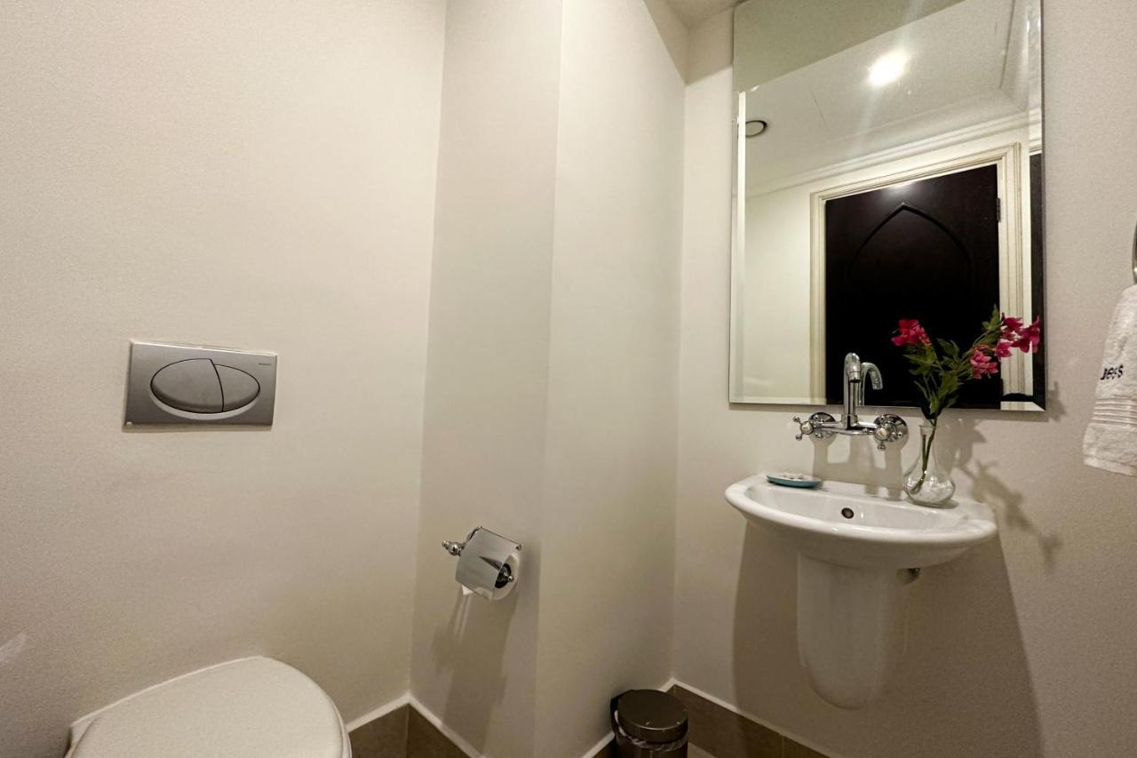 Appartamento Higuests - Glamorous Apt With Partial Views Of Burj Khalifa Dubai