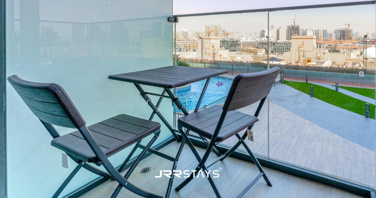 Stylish - Panoramic Pool View - Jvc