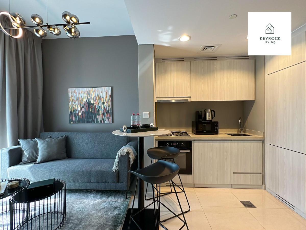 Keyrock Living - 1 Bedroom - Business Bay - Near Metro Station - Zada Tower * Dubái