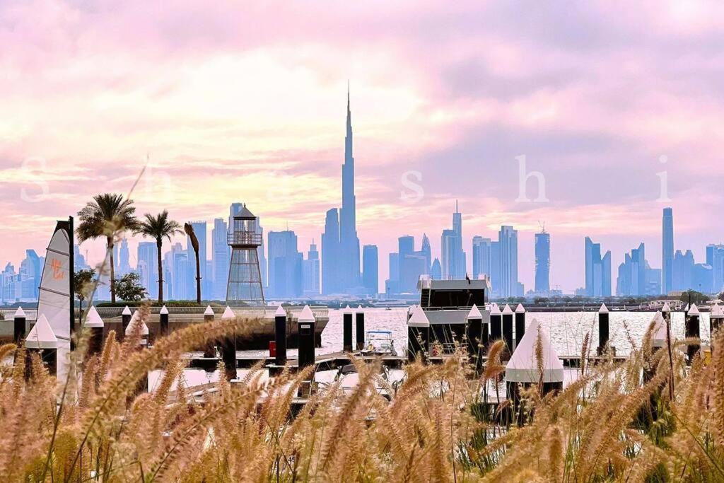 The Shrashi Suites, Creek Harbour - Paradise On The Island With Skyline & Burj Khaleefa View Сasa de vacaciones