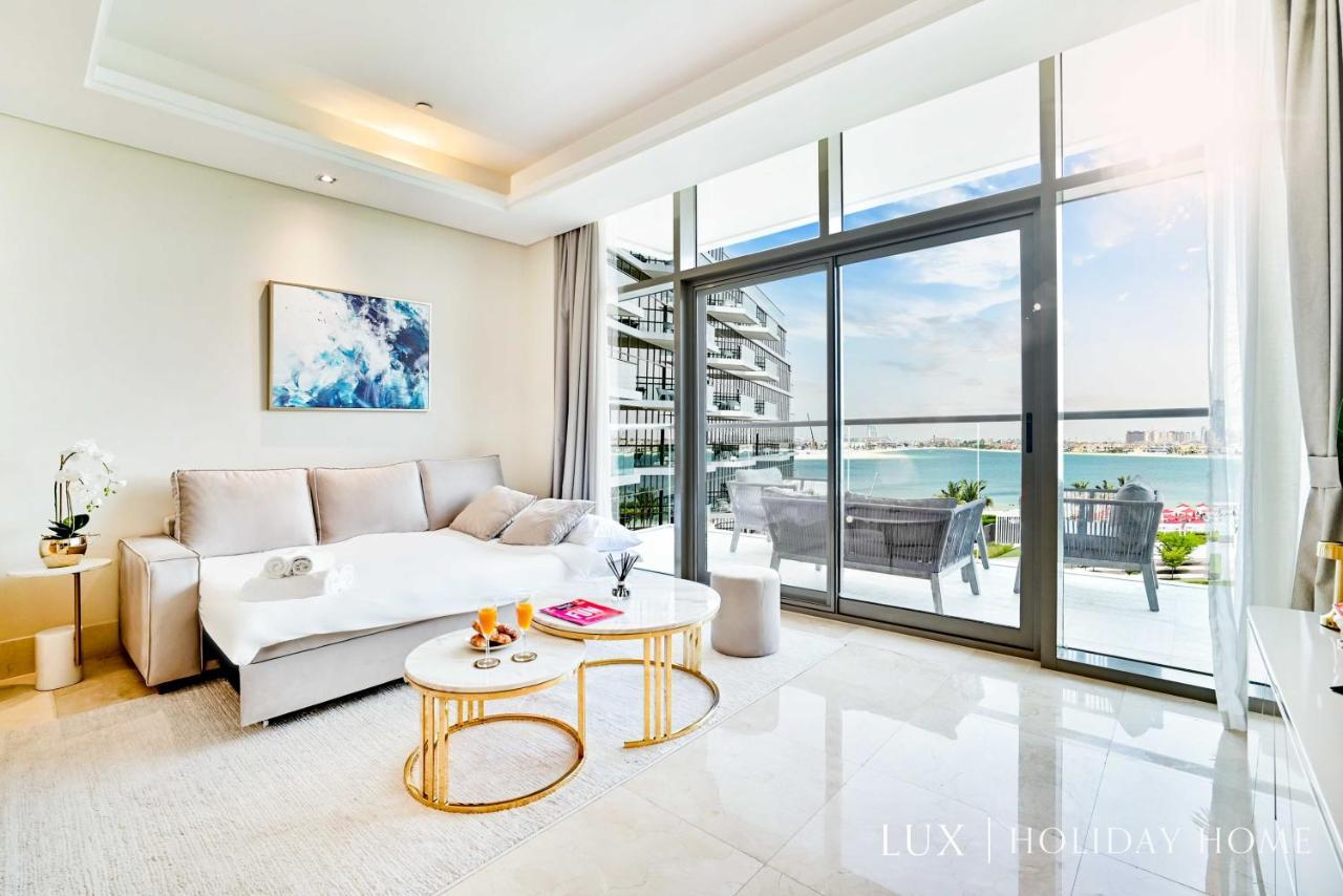 Lux - The Elegant Palm * Dubai